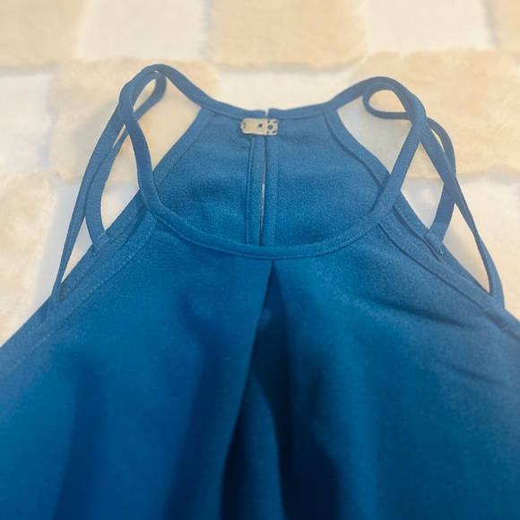 ‼️FINAL SALE MUST GO‼️H&M GORGEOUS TOP✨ - Picture 6 of 6
